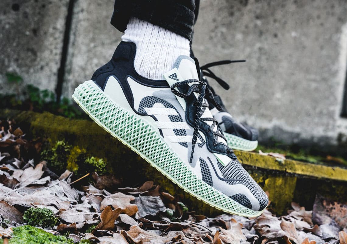 adidas Consortium Runner 4D V2 