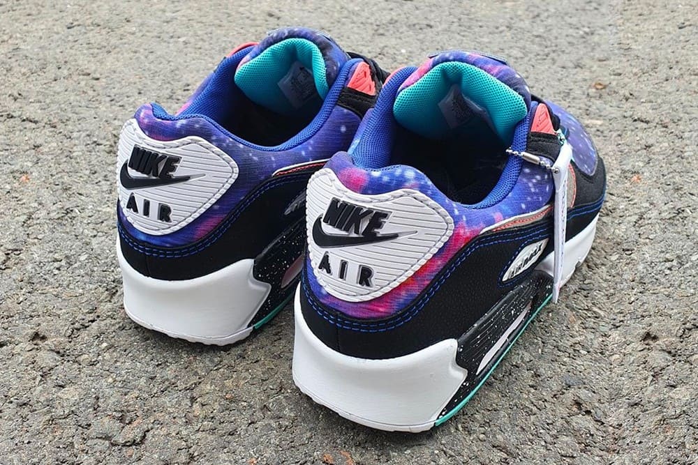 nike-air-max-90-galaxy-cw6018-001