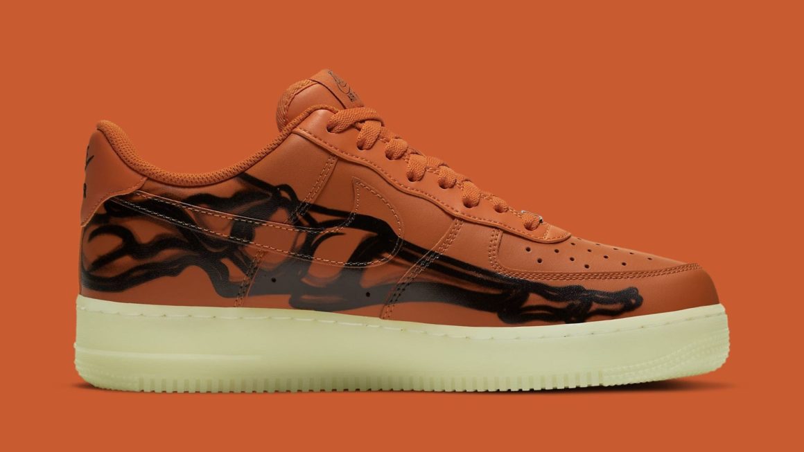 Nike Air Force 1 07 Skeleton Orange