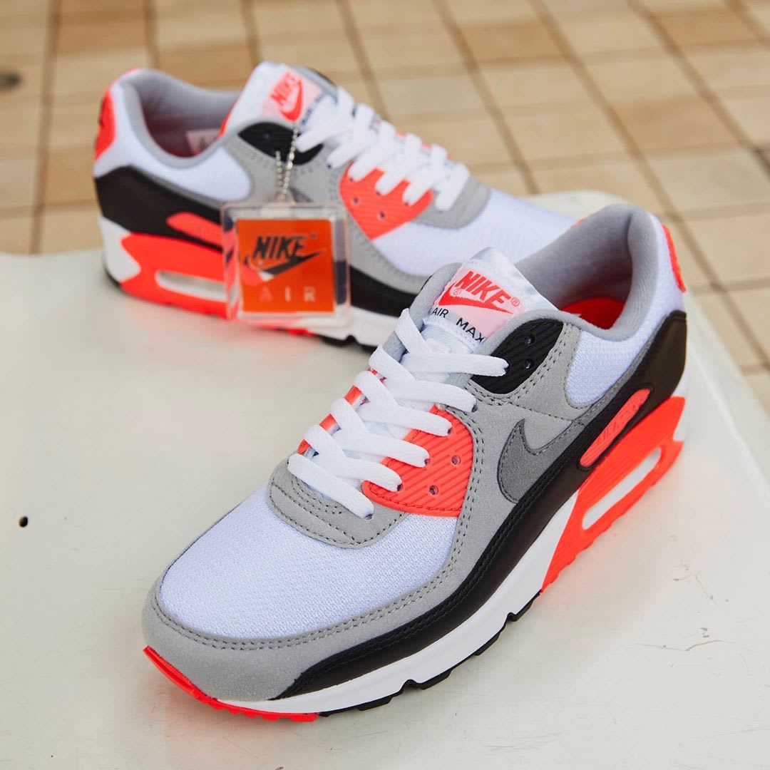 Nike Air Max 90 Infrared CT1685-100