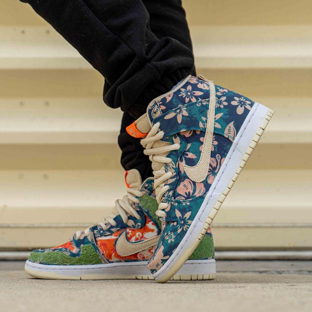 nike-sb-dunk-high-hawaii-cz2232-200 Maui Wowie