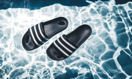 Adidas Adiletten Guide blaue Adilette 288022 Floating Wasser Titel