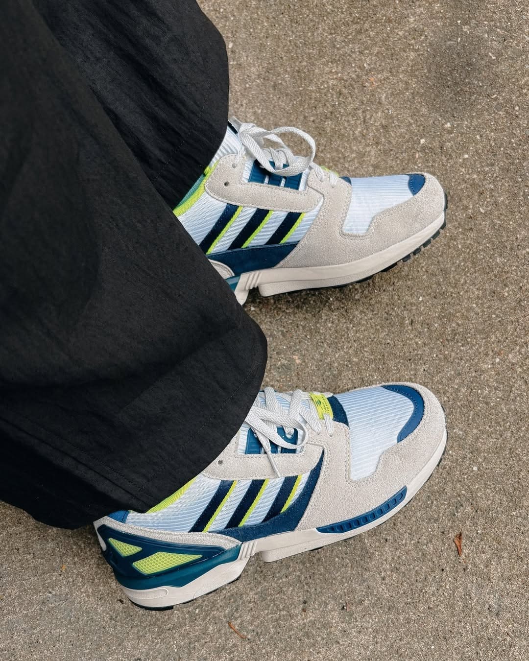 Adidas ZX 8000 Footwear White Dark Blue Grey One KI5673 on Feet