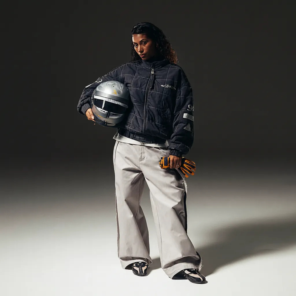 Bad Bunny x adidas x Mercedes-AMG Adiracer GT HQ2570 Outfit