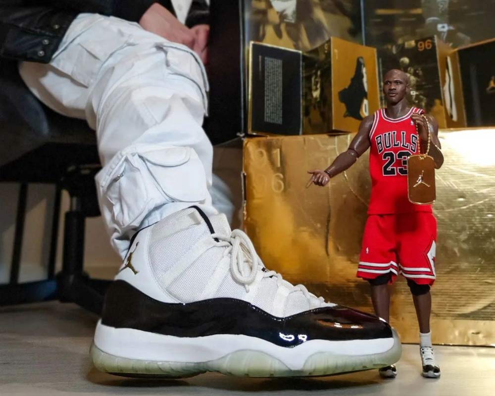 Jordan Defining Moments Pack 6/11