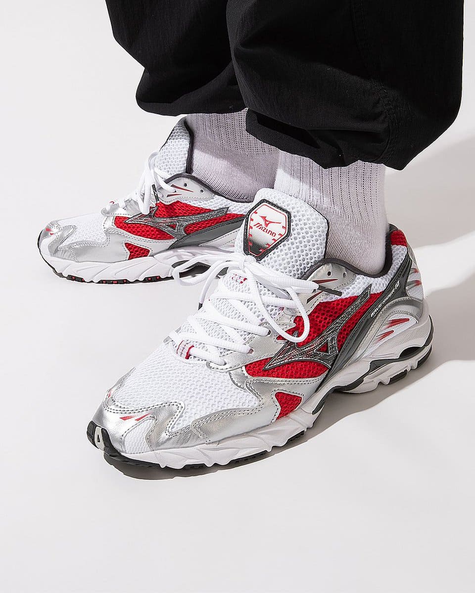 Mizuno Wave Rider 10 Silver Red On Feet