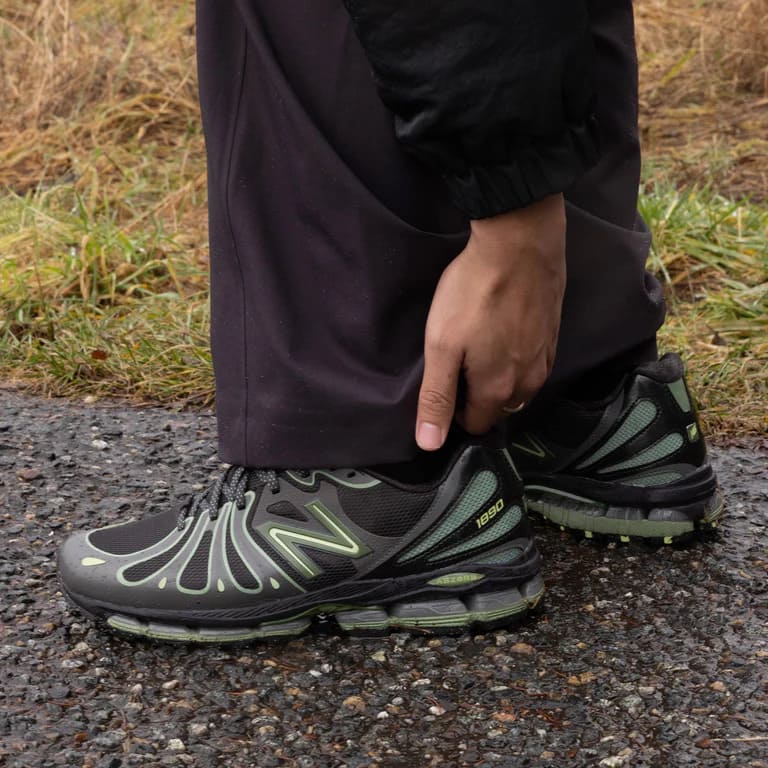 New Balance 1890 ABZORB U189071H Faded Black Utility Green on Feet