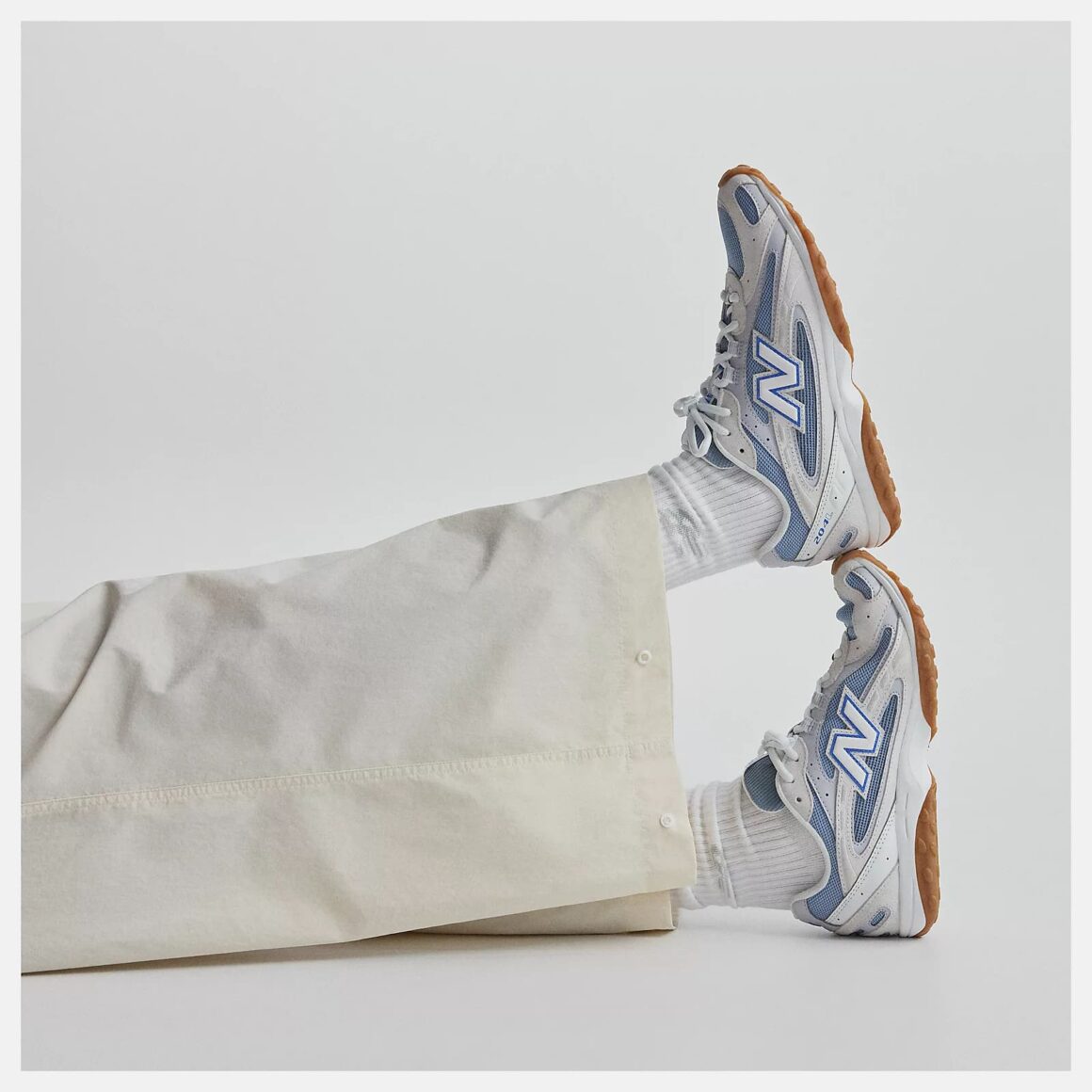 New Balance 204L U204L9DF Pack Cool Skies nos pés