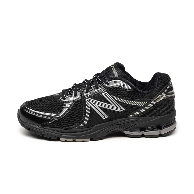 New Balance 860v2 ML860XC Black Silver Lateral