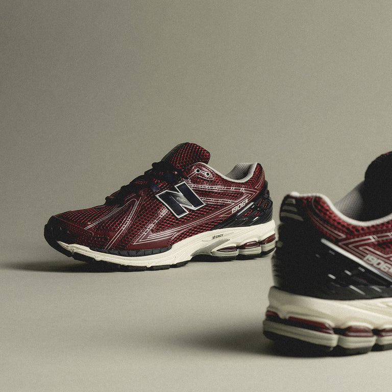 New Balance M1906RCC Burgundy Lateral