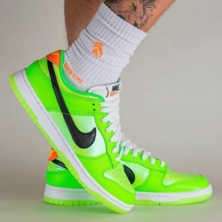 Nike Dunk Low Glow in the Dark FJ4610-702 Titel