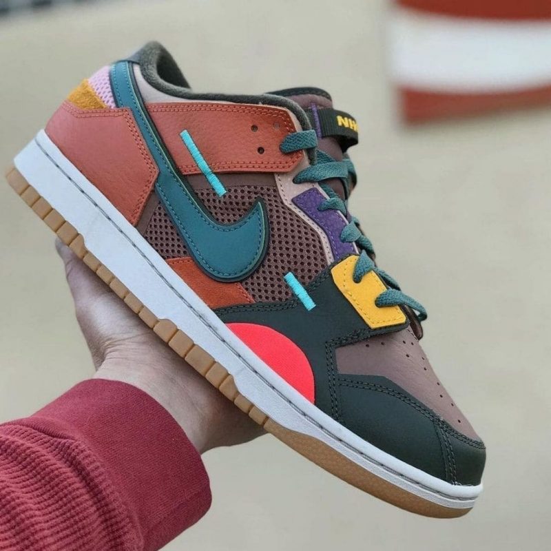Nike Dunk Low Scrap Archeo Brown In Hand