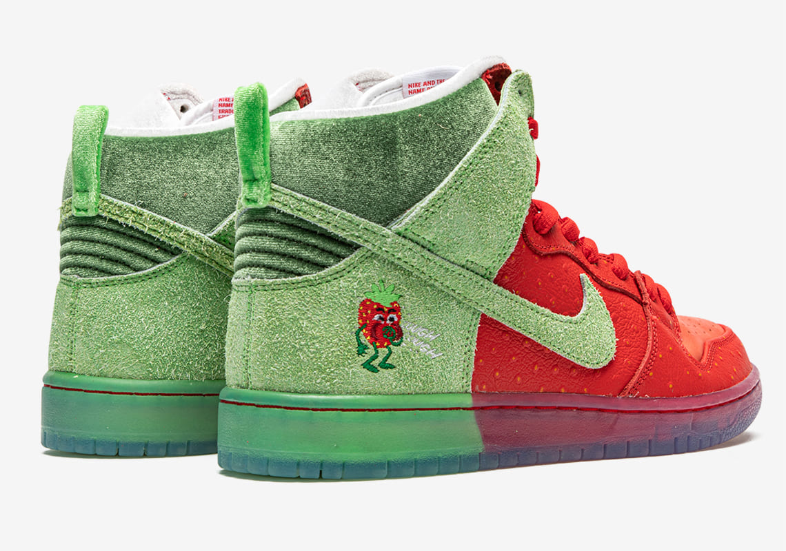 Nike-SB-Dunk-High-Strawberry-Cough-CW7093-600