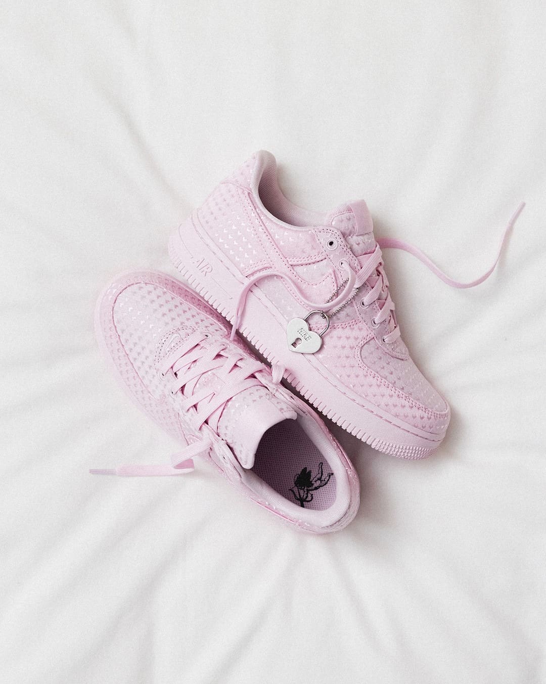 Nike Wmns Air Force 1 Low Valentines Day Pink IQ9965-601