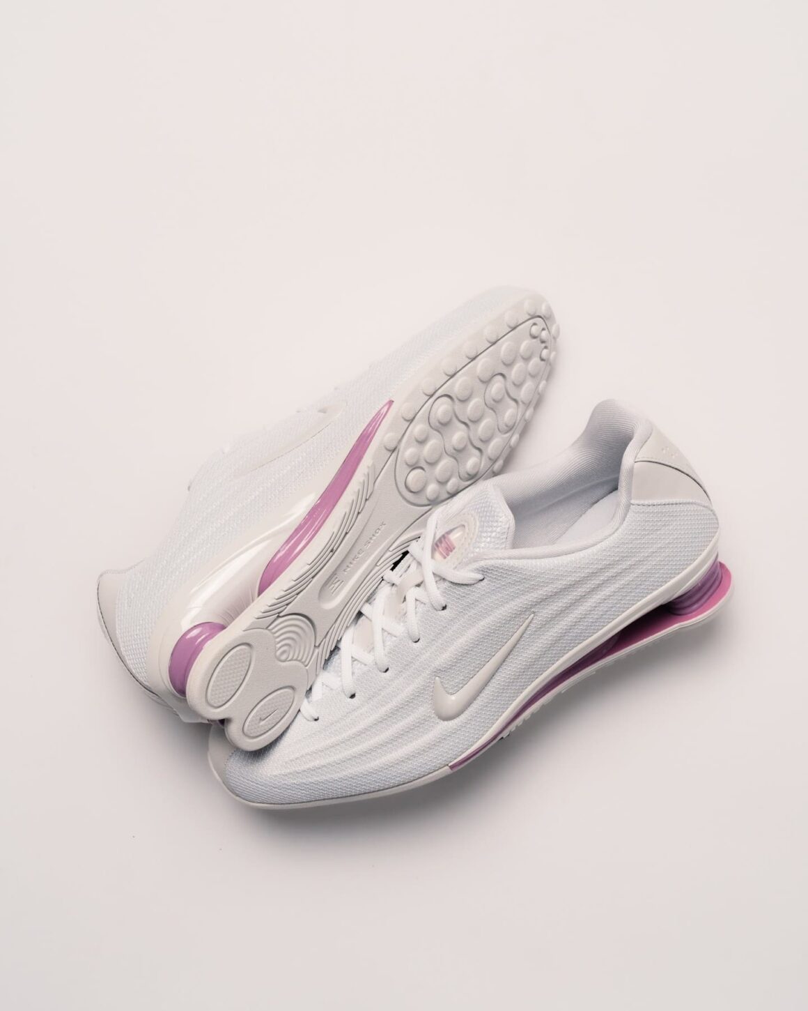 Nike Wmns Shox Z Light Magenta HQ7540-101 Outsole