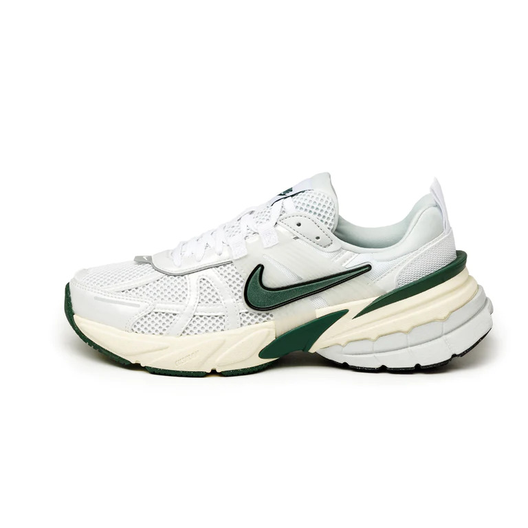 Nike Wmns V2K Run „Pine Green” FD0736-101 Lateral