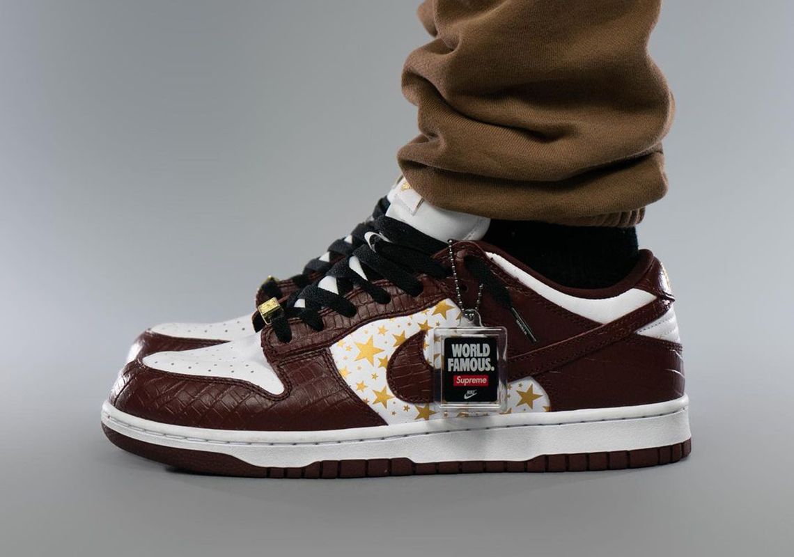 Supreme-Nike-SB-Dunk-Low-Barkroot-Brown-DH3228-103-Release-2