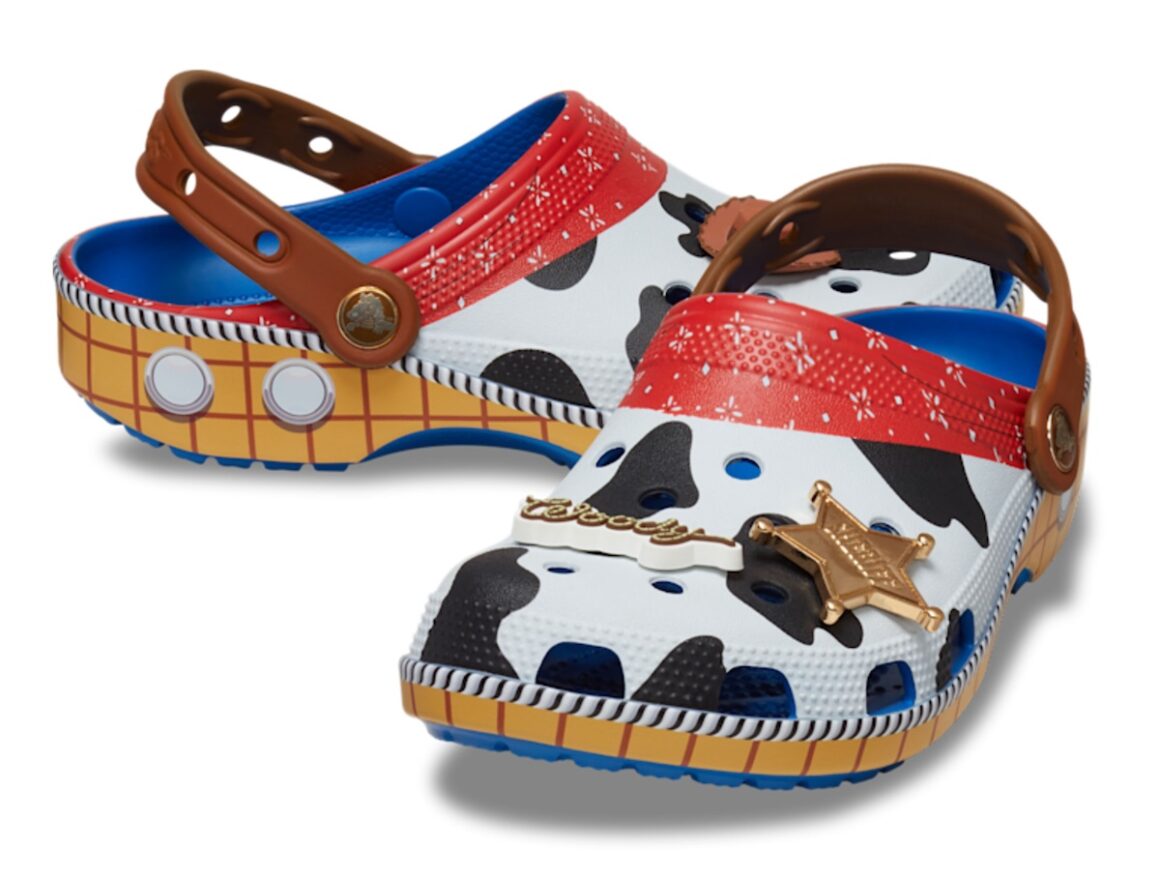 Toy Story x Crocs Classic Clog Woody 209446 4GX