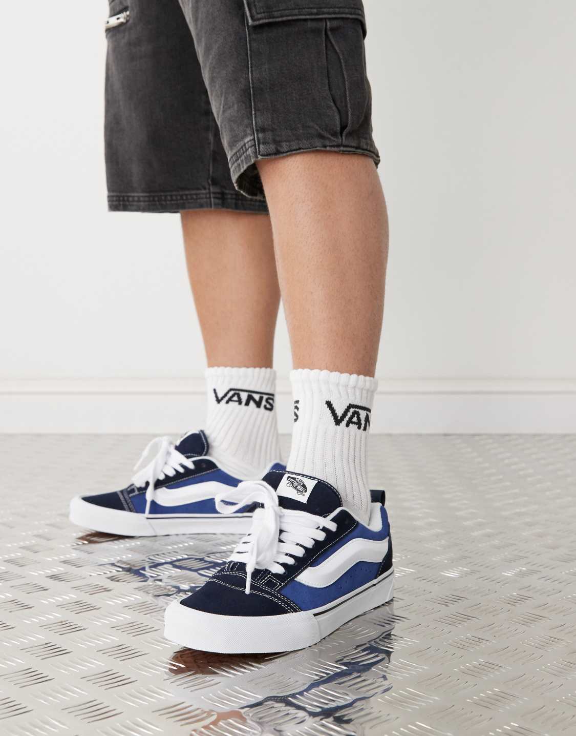 Vans Knu Skool VN0009QCNWD1 on Feet Matching Vans Socks