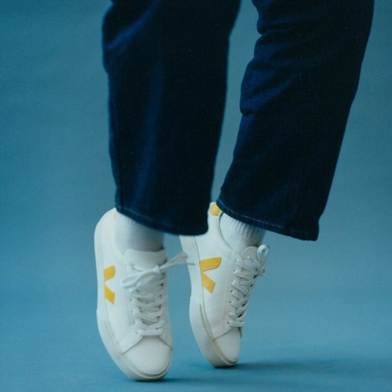 Veja Lookbook Herbst Winter 2021 Titel