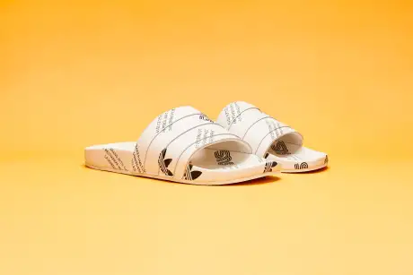 adidas-Adilette-Sneakersnstuff FV6206