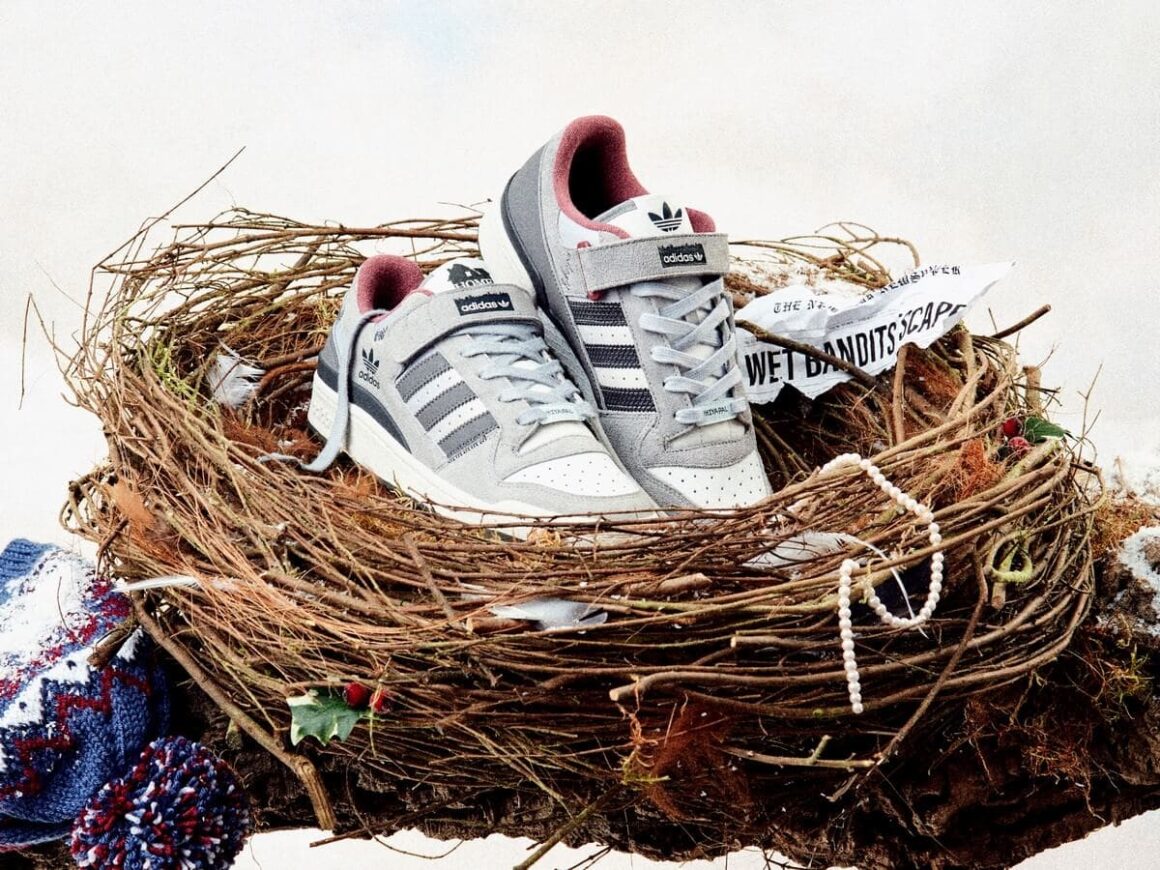 adidas Forum Low 84 x Home Alone 2 Pigeom Lady id4328