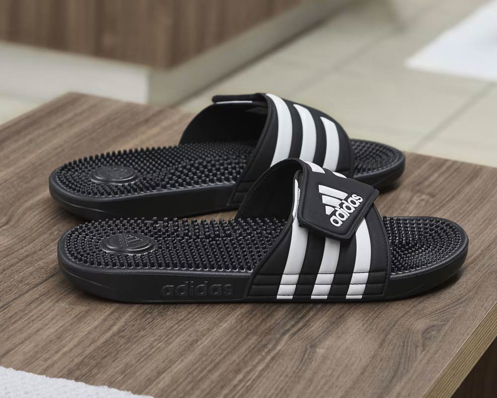 adidas assage
