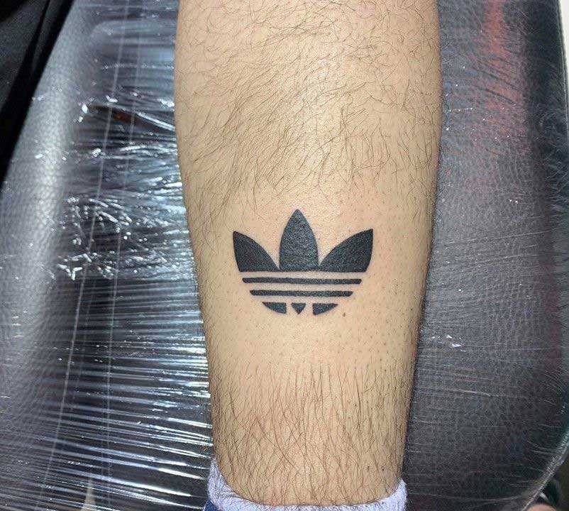 adidas Logo Tattoo westend tattoo wien
