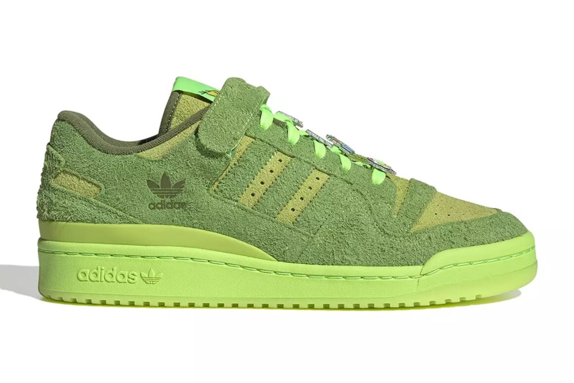 adidas x The Grinch Forum Low HP6772 Lateral.jpg