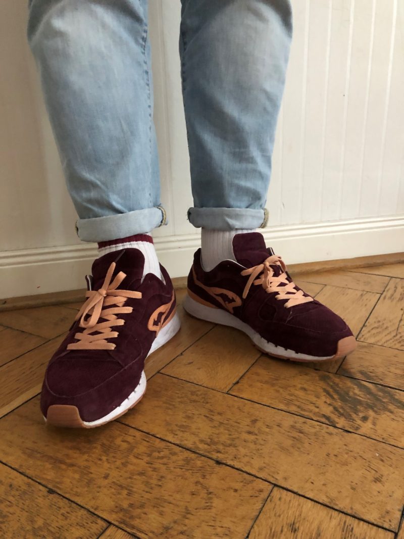 askToni KangaROOS Coil R1 Shiraz onFeet