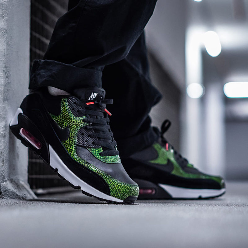 nike-air-max-90-green-python-CD0916-001