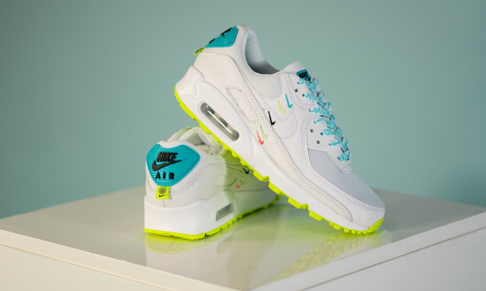 nike-air-max-90-se-worldwide-pack-ck7069-100-mood-1