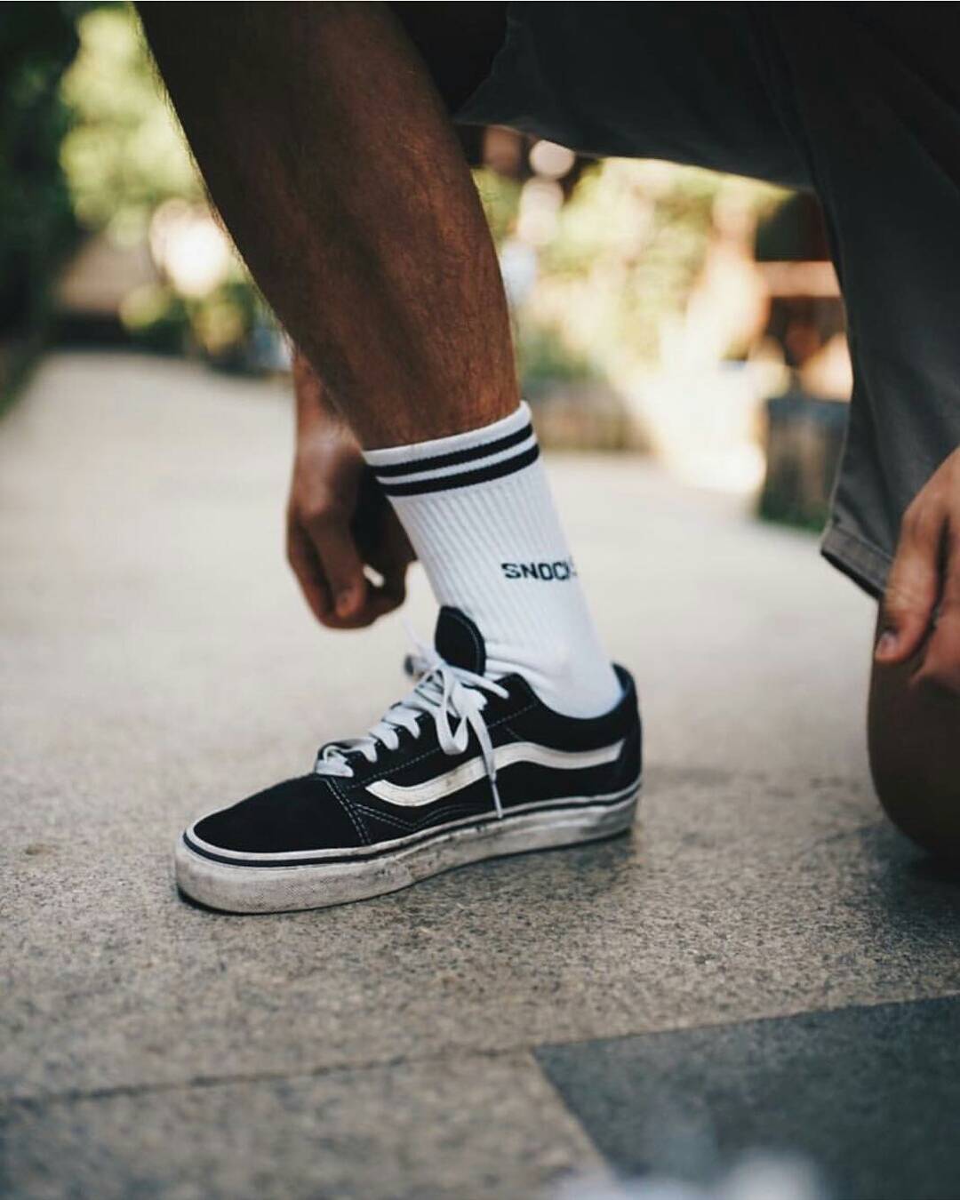 Unisex schwarz Sneaker Socken in Chucks Optik 