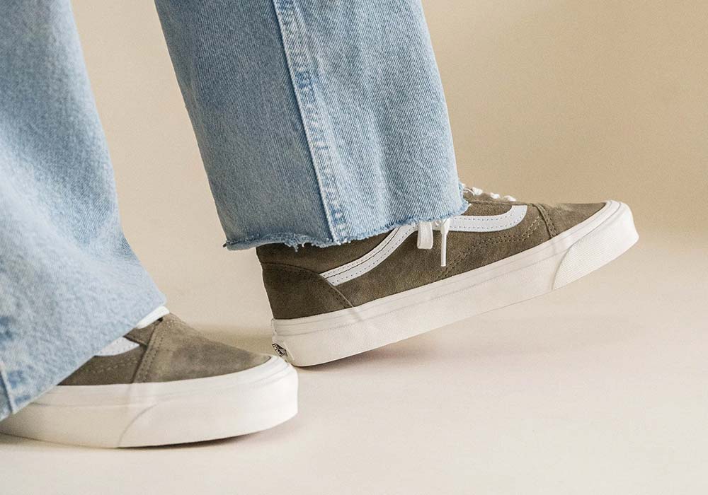 vans old skool on feet